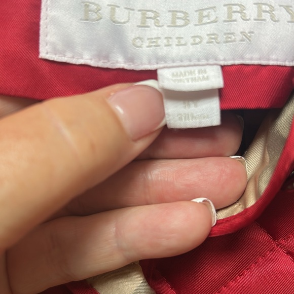 Burberry Girls 5y Quilted Barn Jacket - Picture 6 of 6